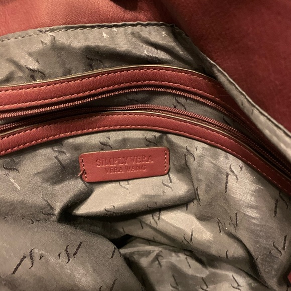 Simply Vera wang bag - Picture 7 of 8